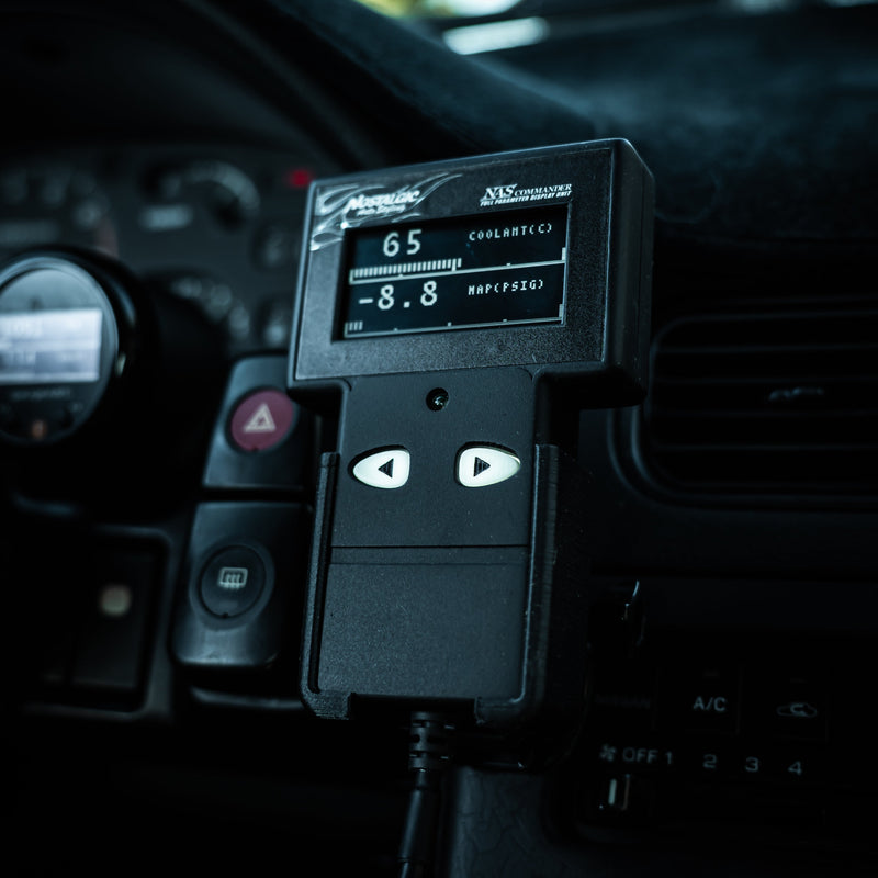 NAS Commander Holder